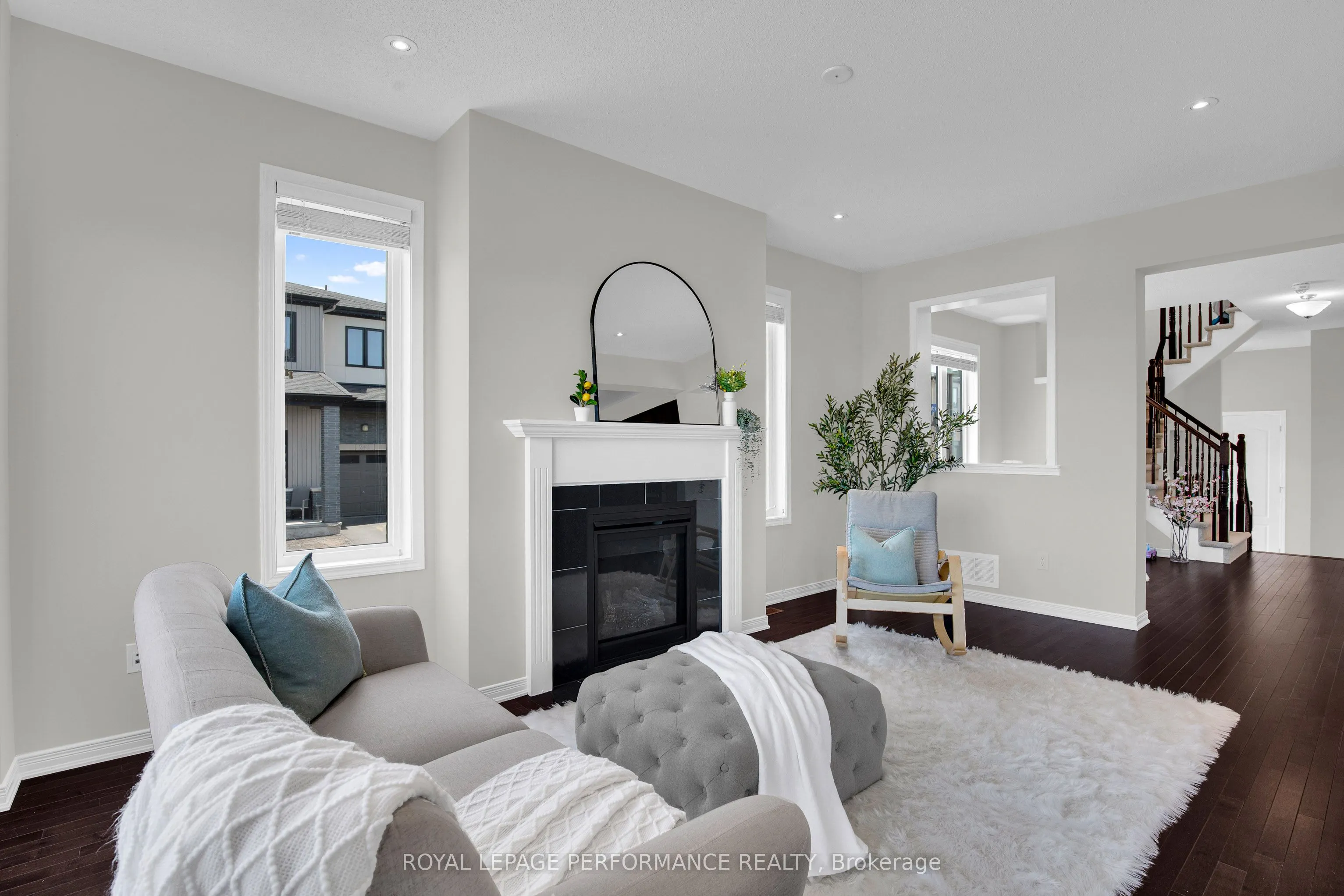 569 Radiant Private