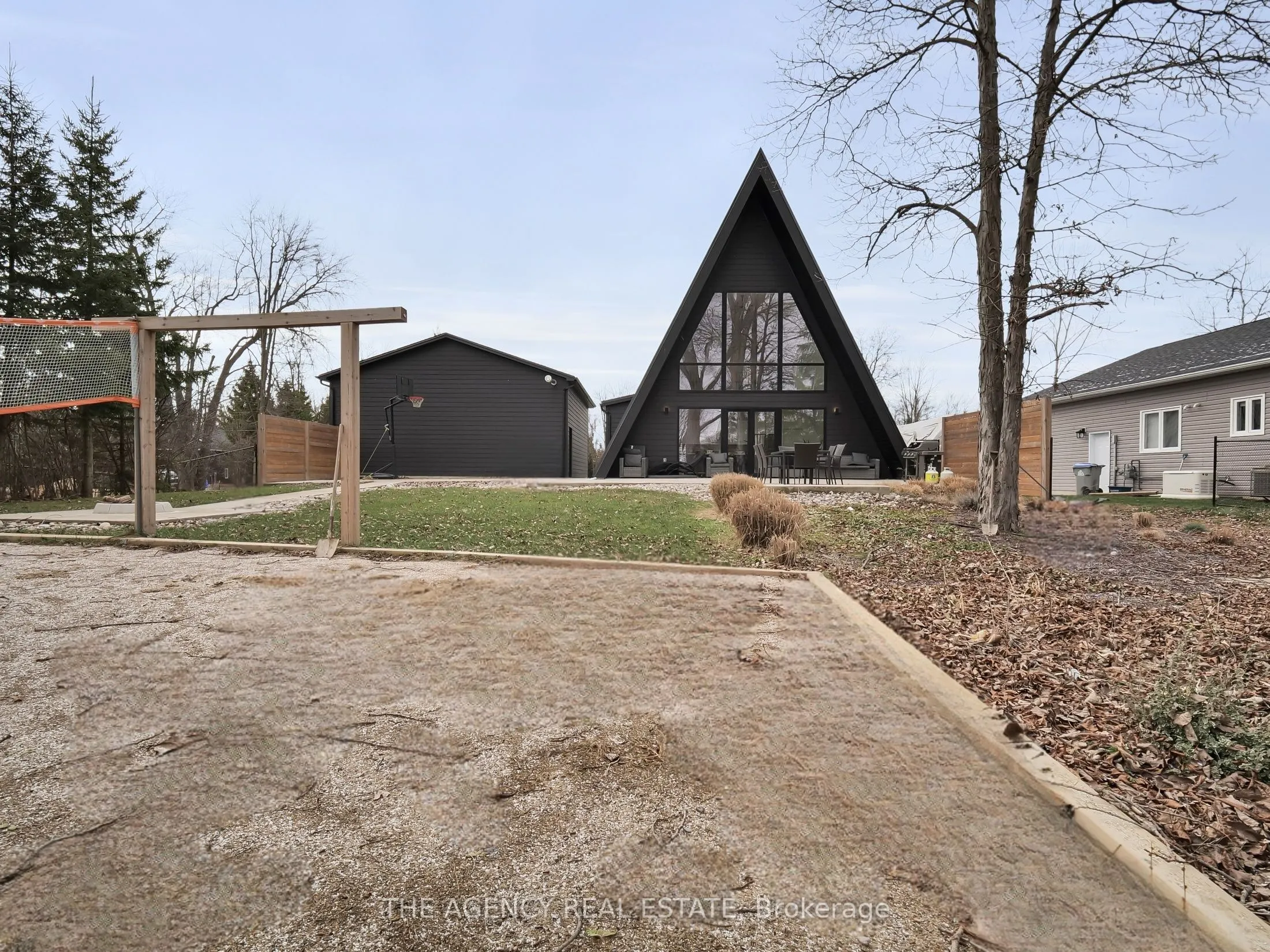8464 Adams Court