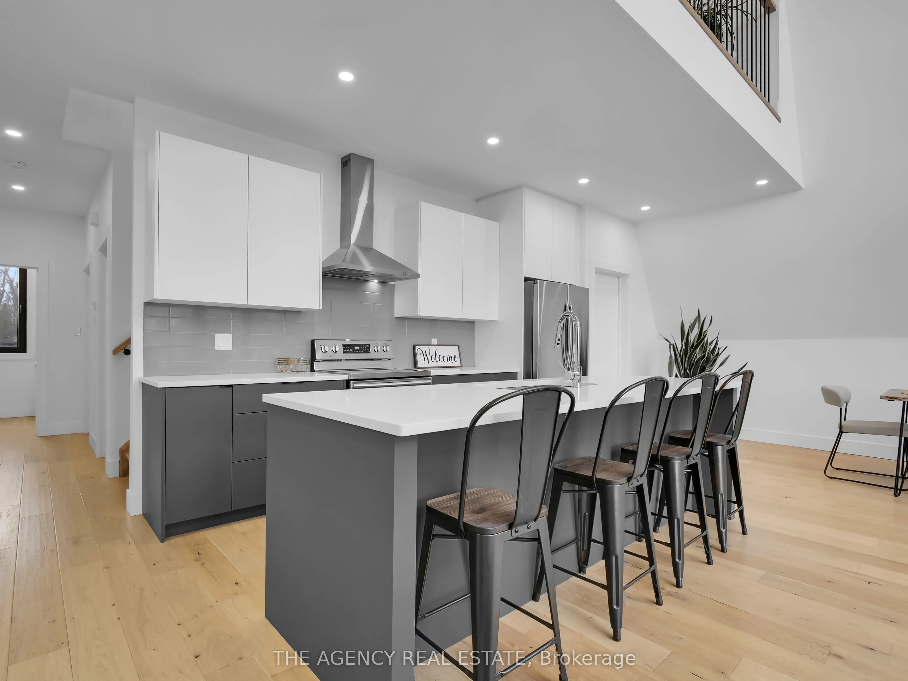 8464 Adams Court