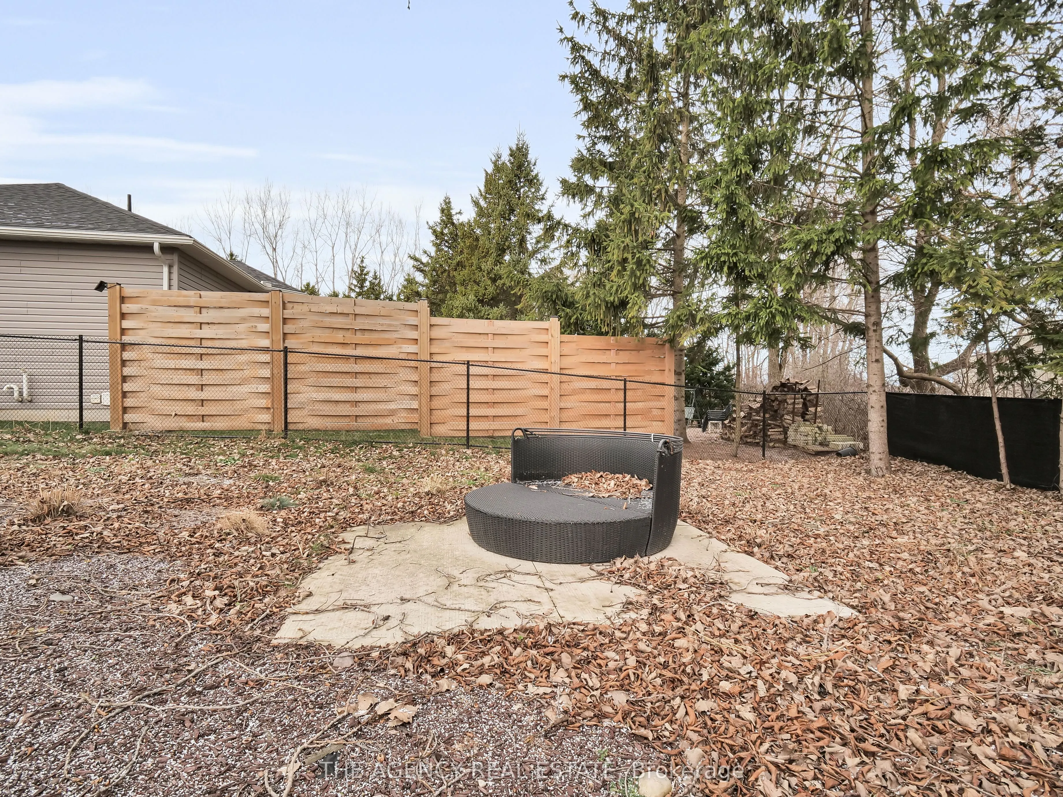 8464 Adams Court