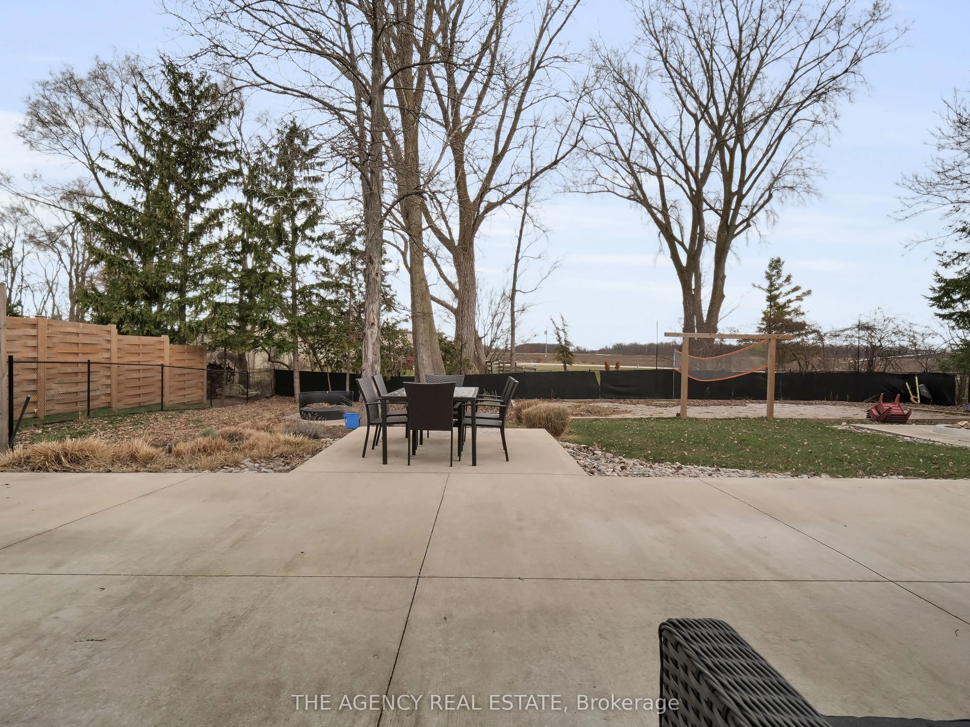 8464 Adams Court