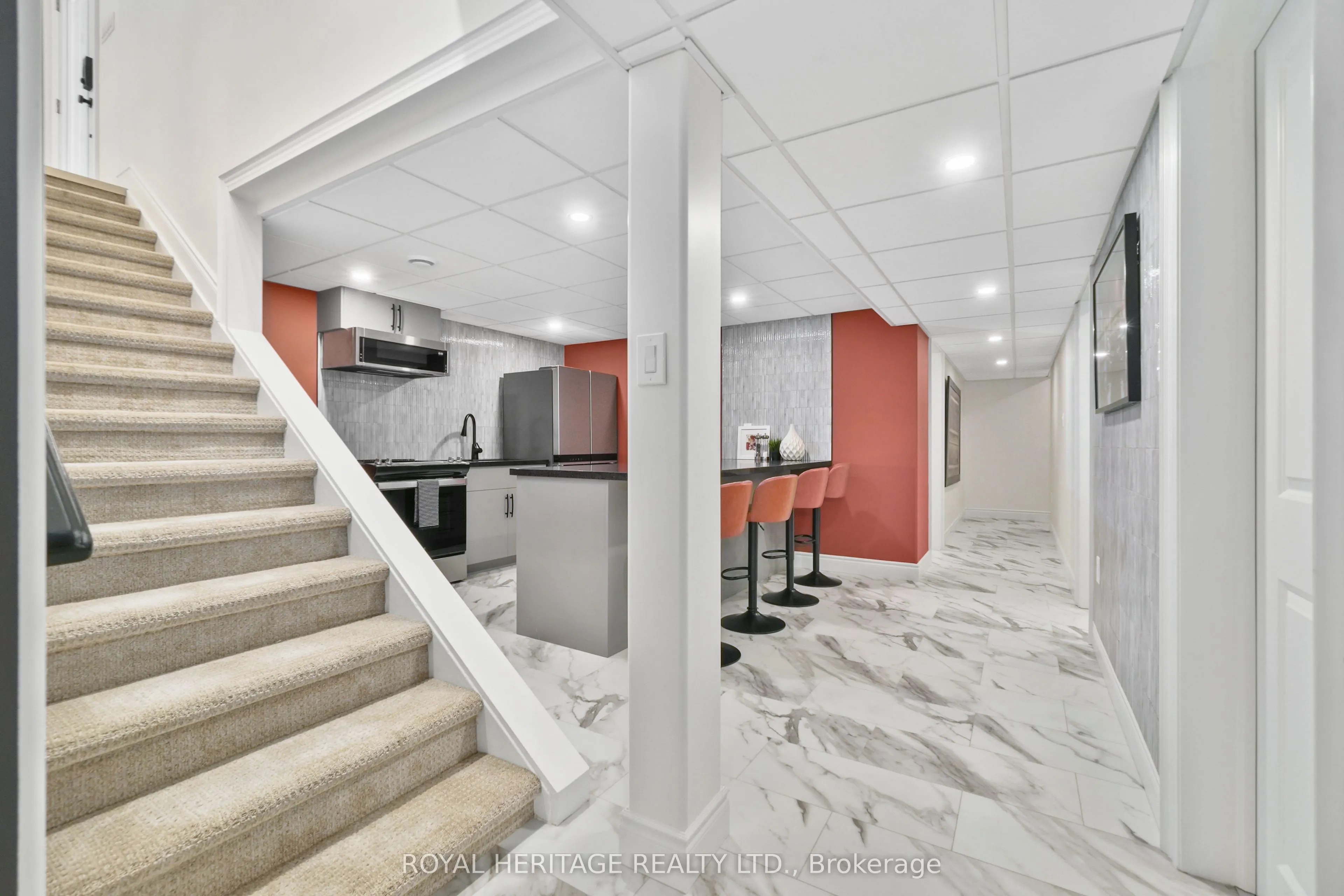 8803 Dale Road