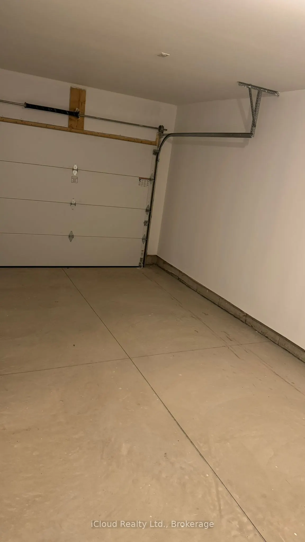 65 Elvira Way
