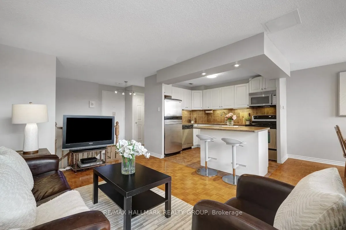 515 ST LAURENT Boulevard, #632