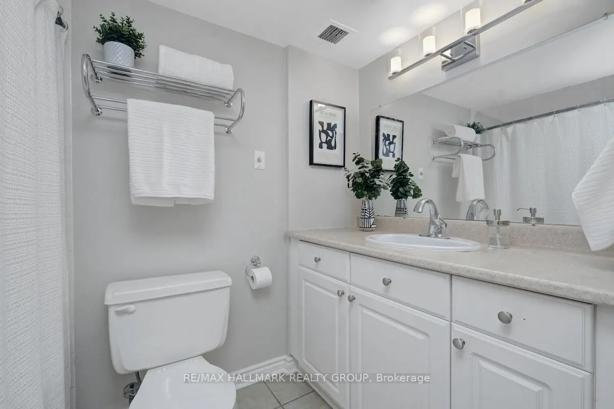 515 ST LAURENT Boulevard, #632