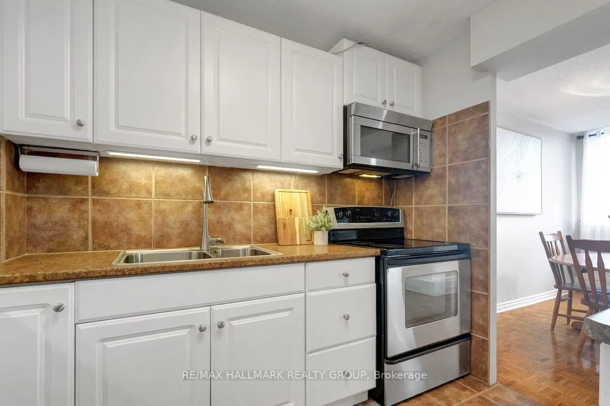 515 ST LAURENT Boulevard, #632
