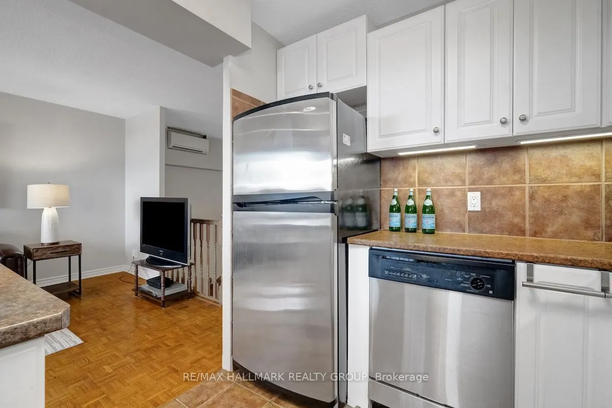 515 ST LAURENT Boulevard, #632