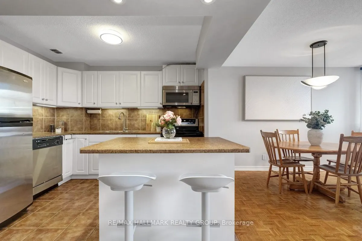 515 ST LAURENT Boulevard, #632