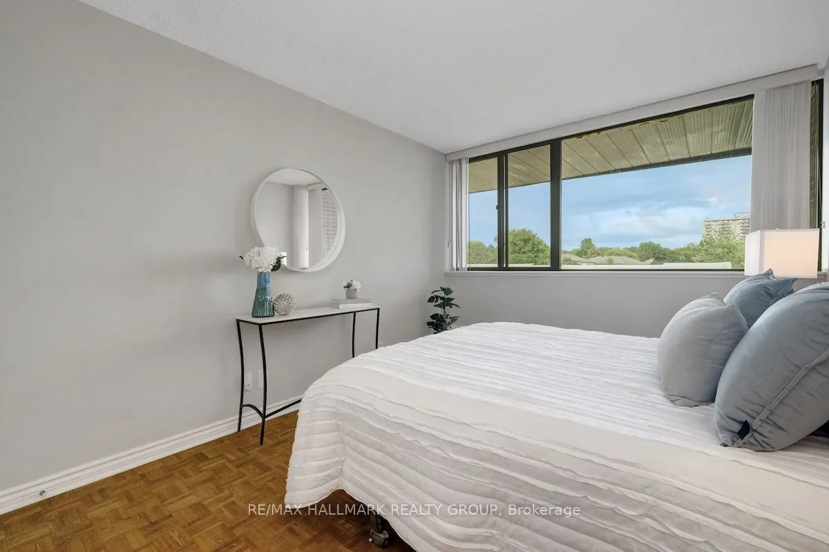 515 ST LAURENT Boulevard, #632