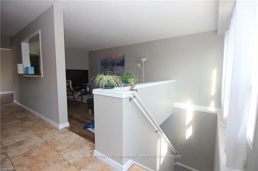 945 Homeview Court