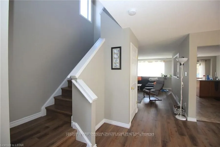 945 Homeview Court
