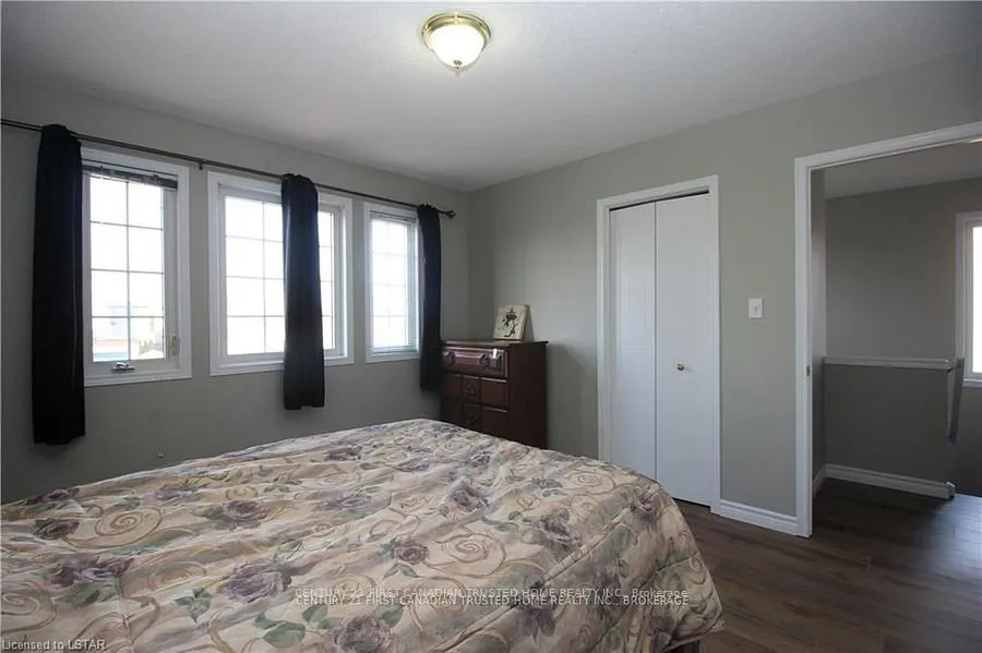 945 Homeview Court