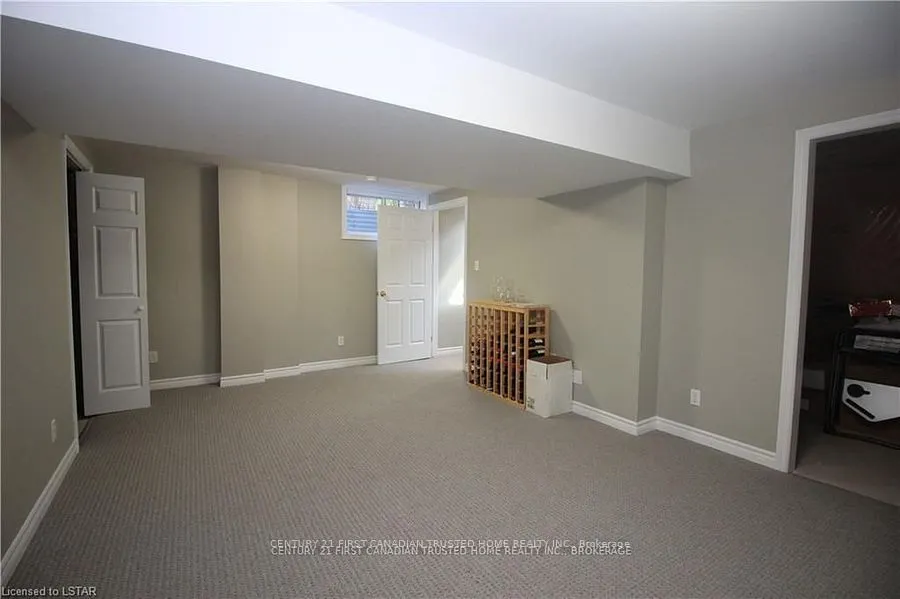 945 Homeview Court
