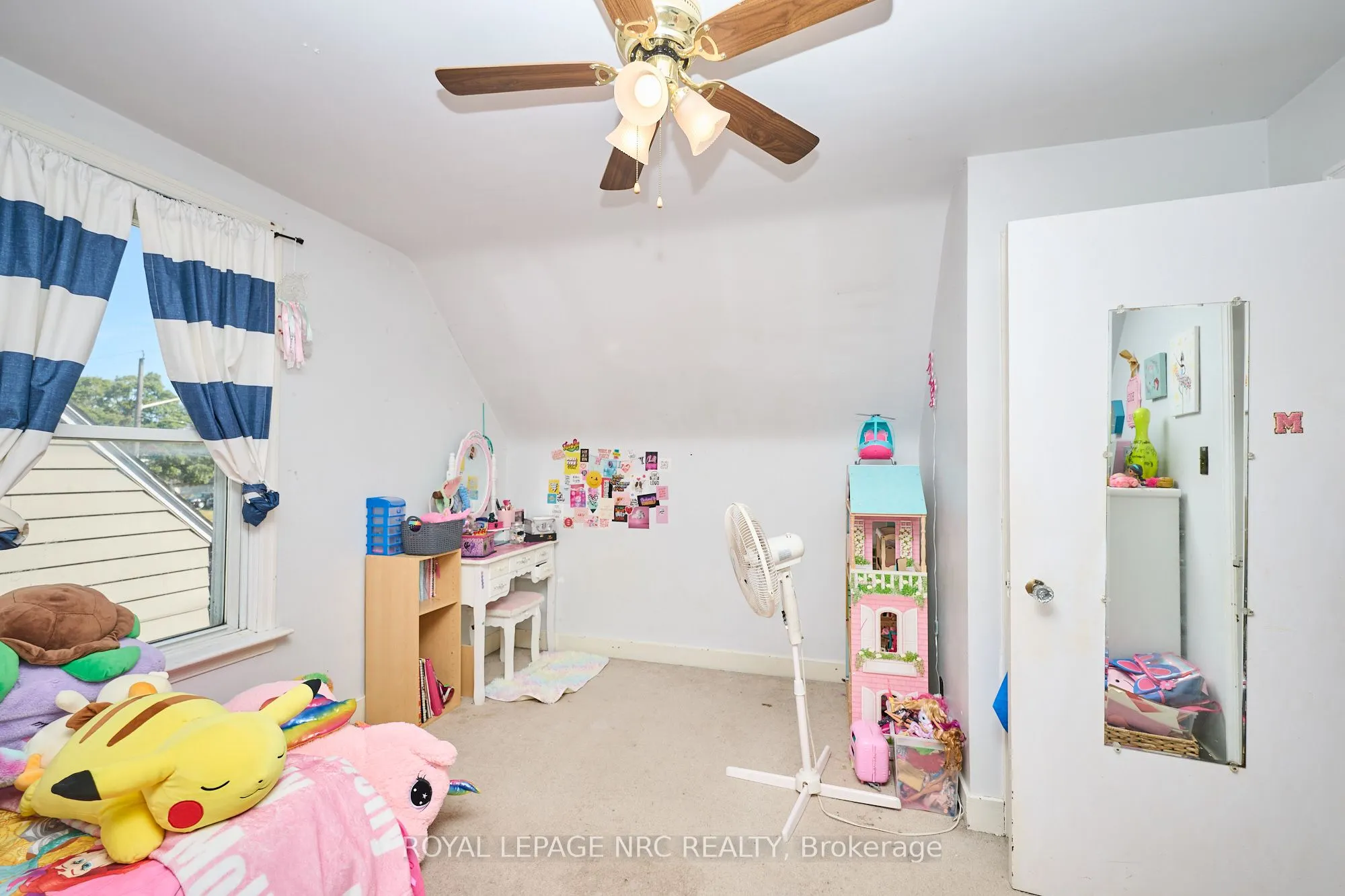 7221 Windsor Crescent