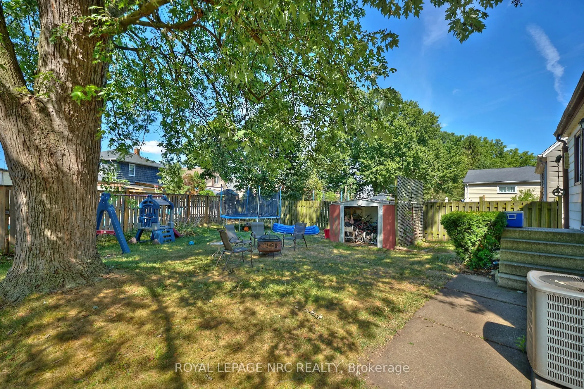 7221 Windsor Crescent