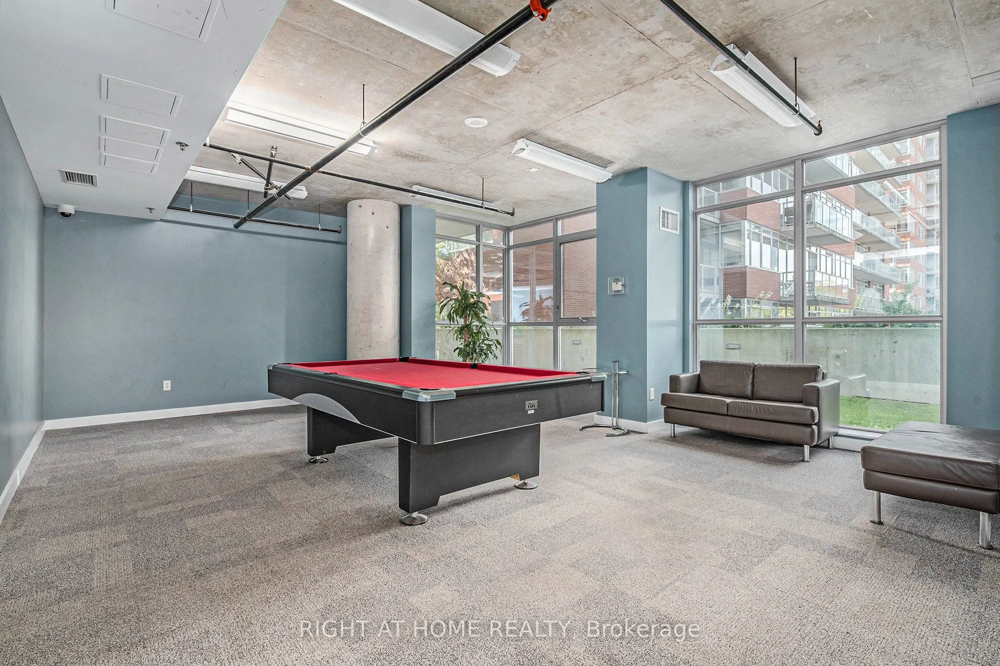 179 George Street N, #1102