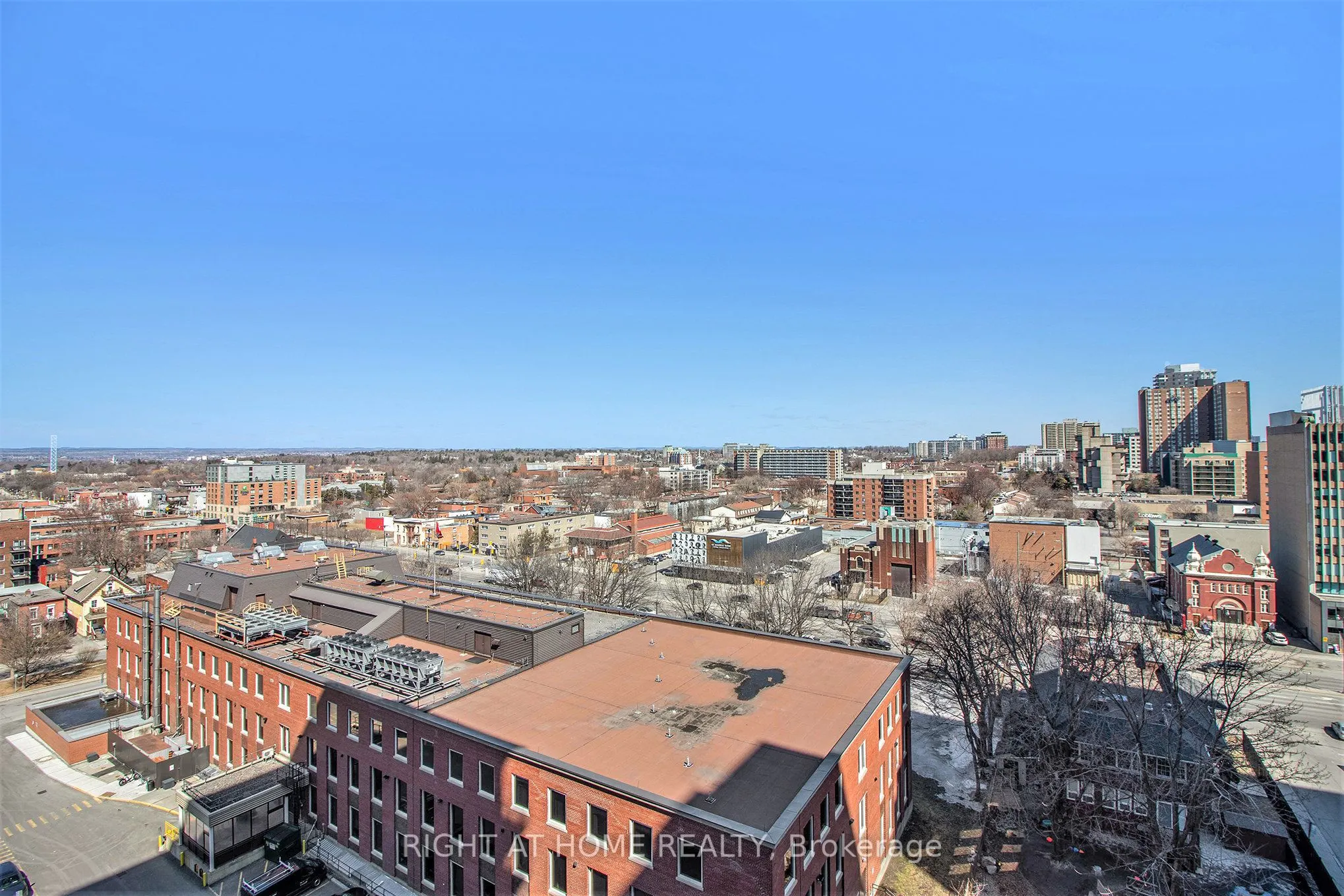 179 George Street N, #1102