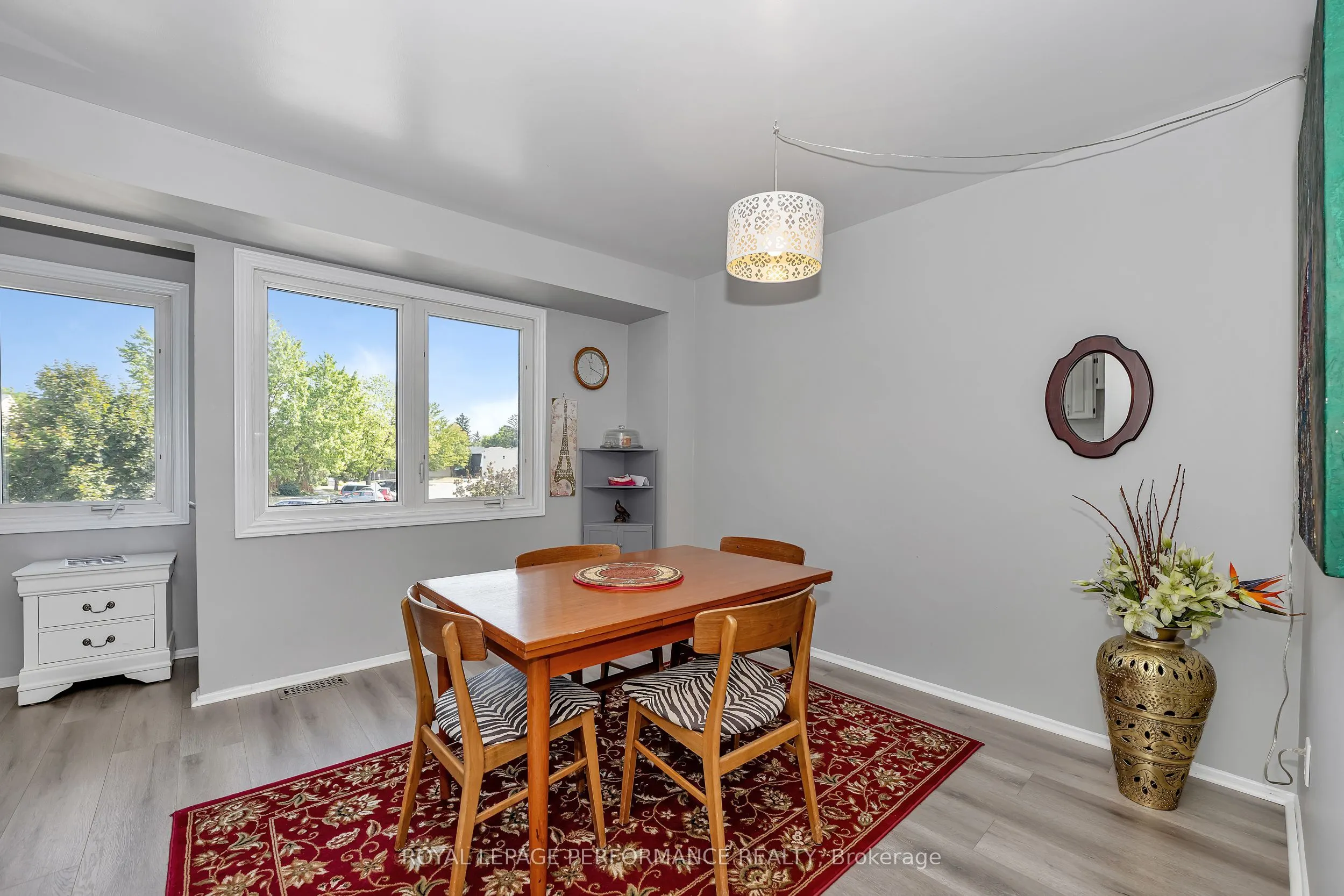 302 Salter Crescent, #133