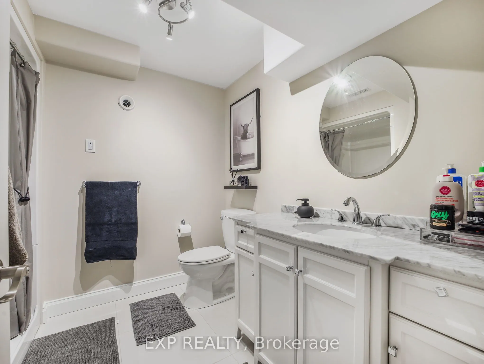 14 Ross Avenue N