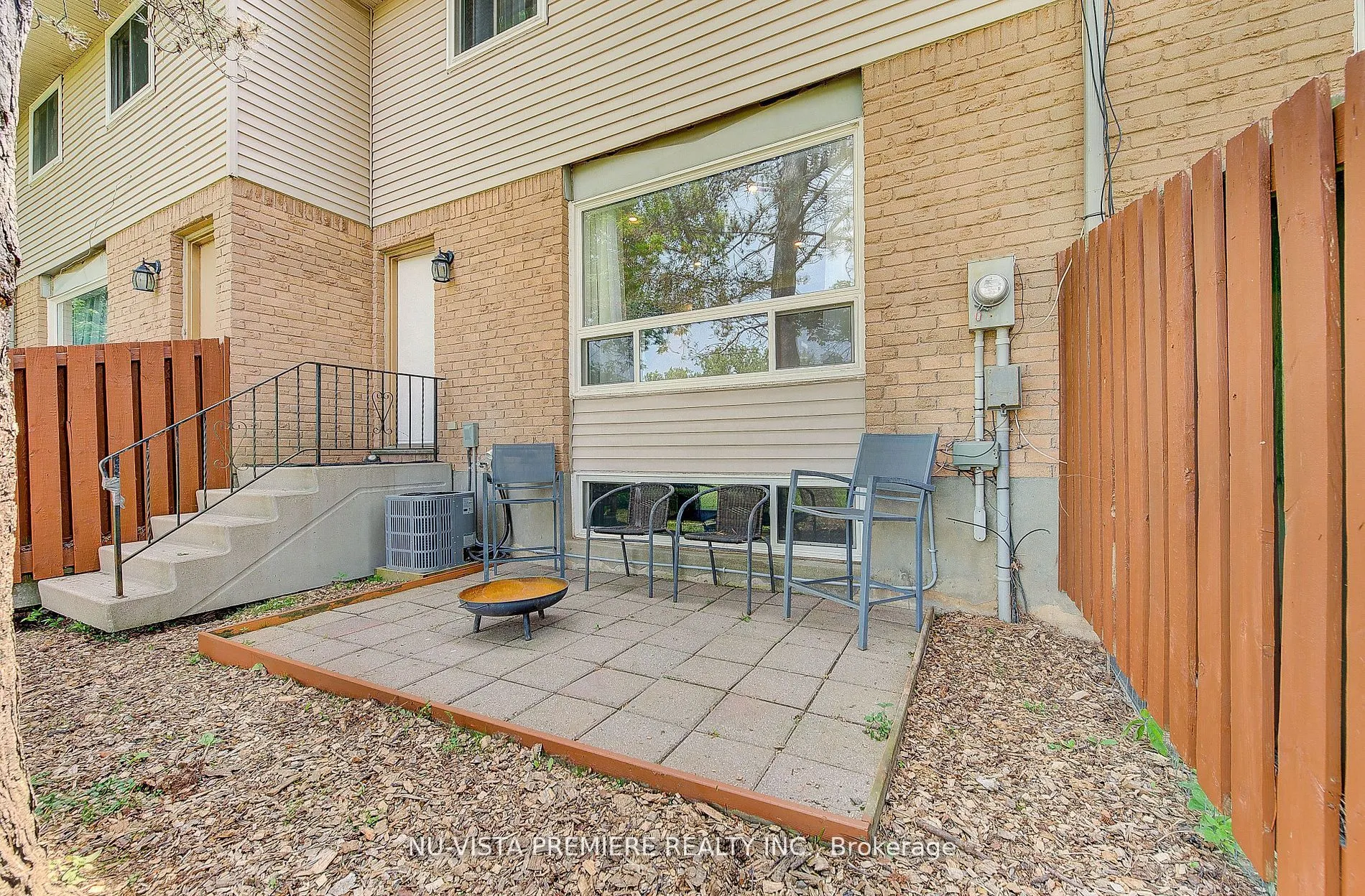 550 Second Street, #35