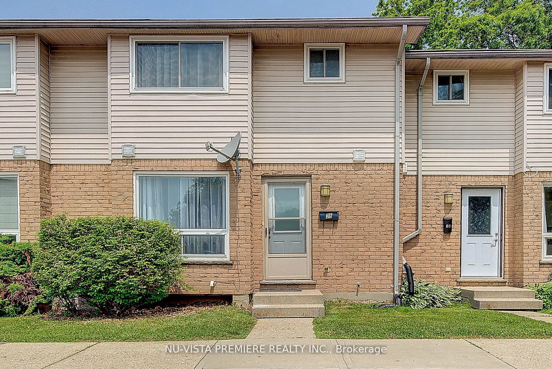 550 Second Street, #35