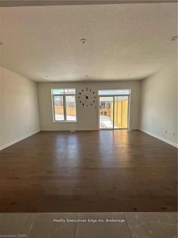 49 DALLAN Drive