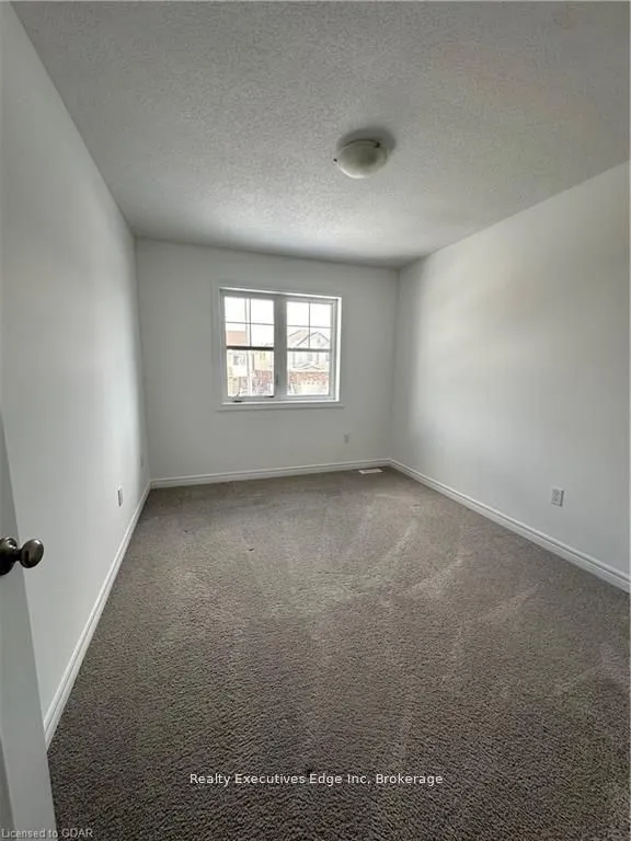 49 DALLAN Drive