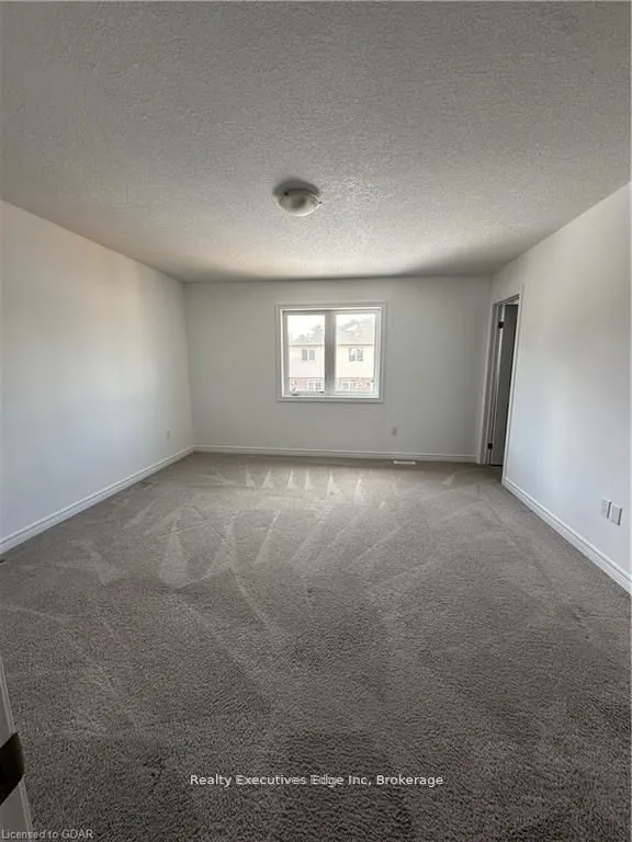 49 DALLAN Drive