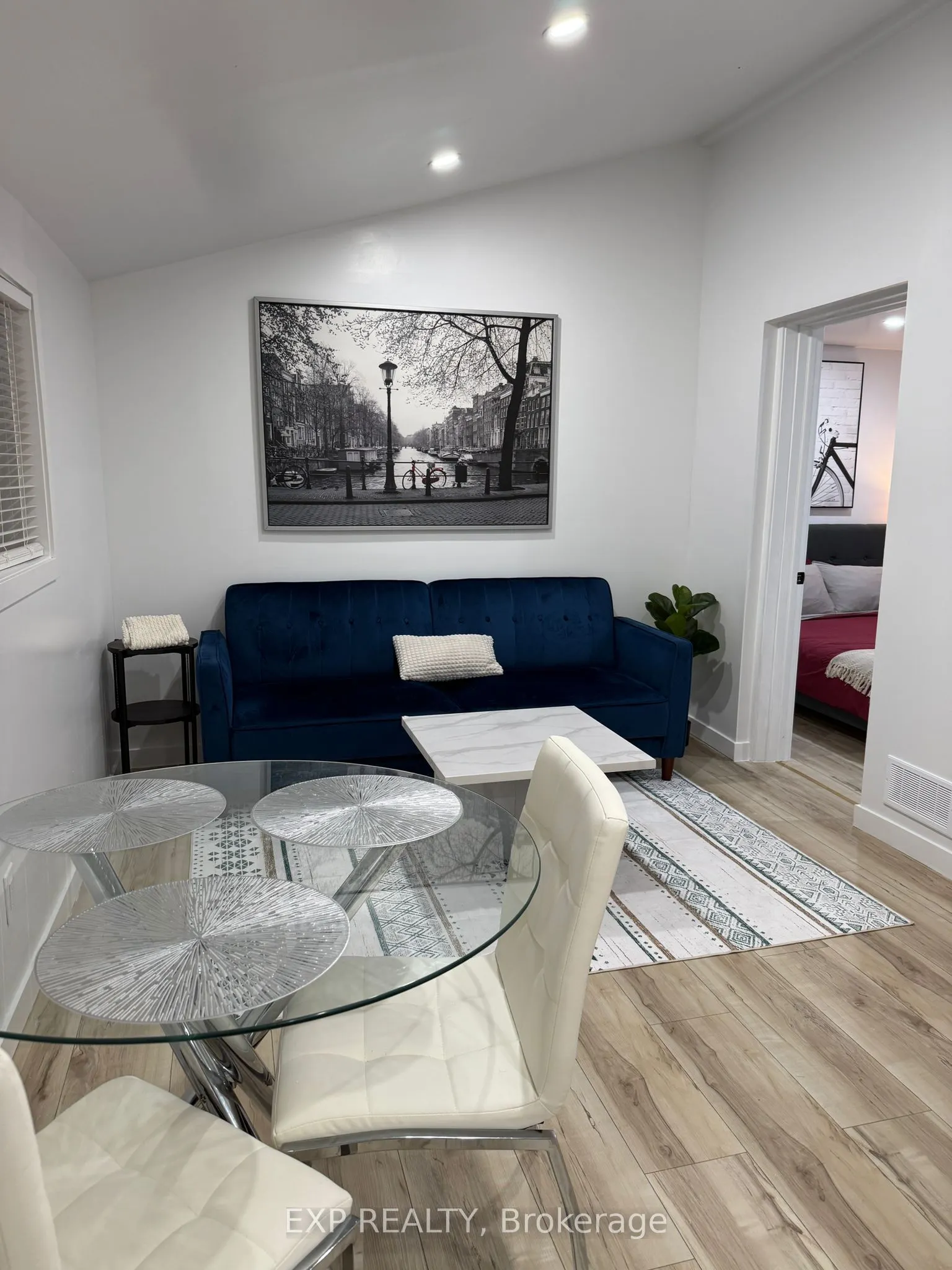 564 Brunel Street, #3