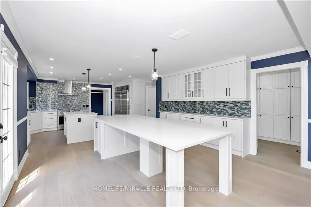 141 Kerry Hill Crescent