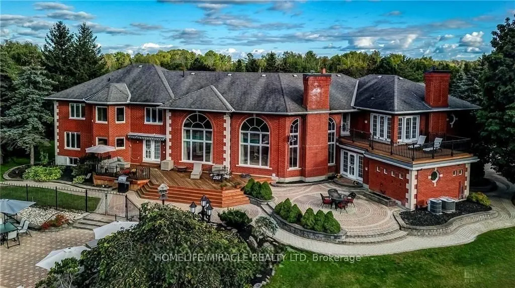 141 Kerry Hill Crescent