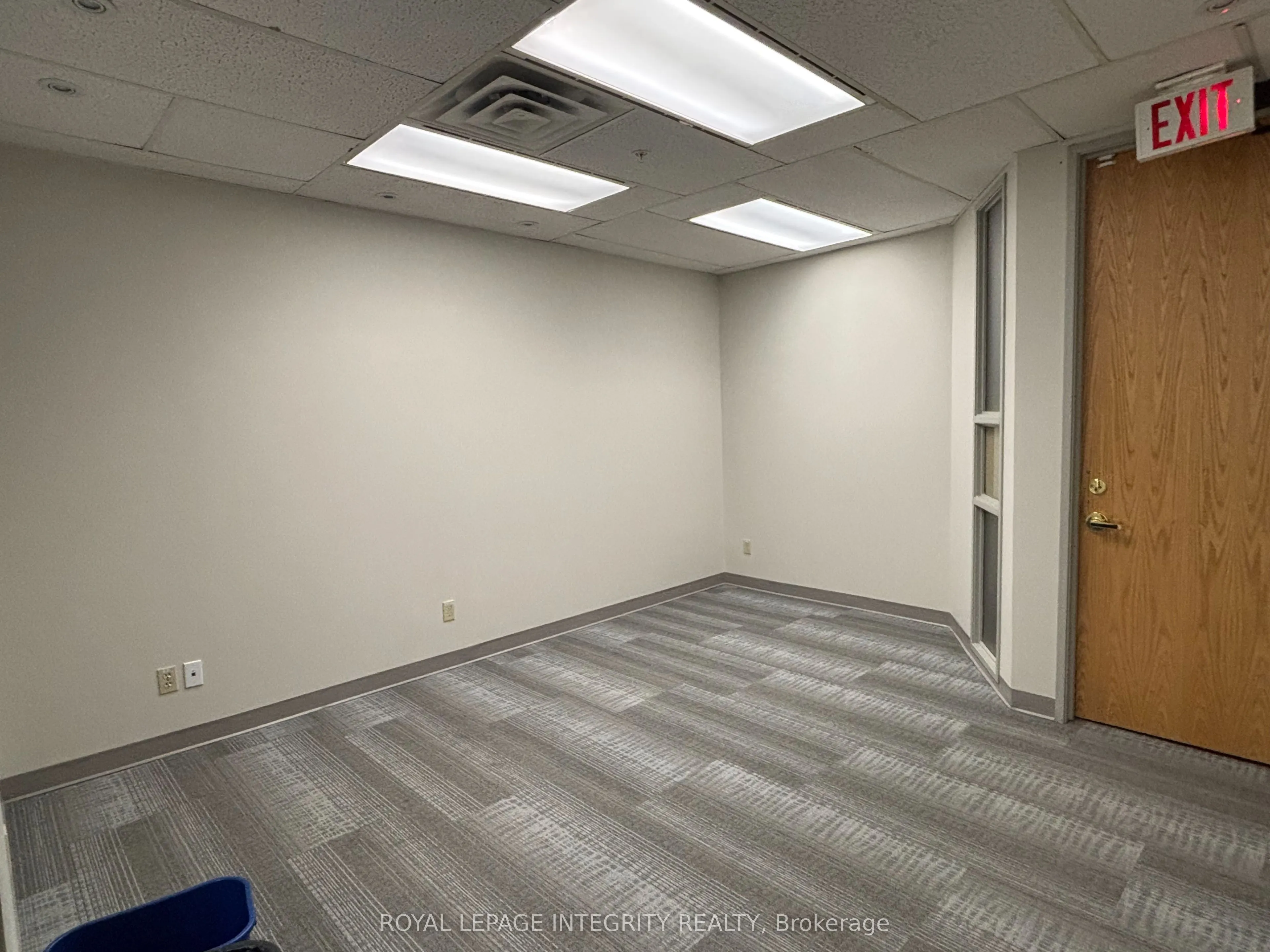 170 Laurier Avenue W, #602