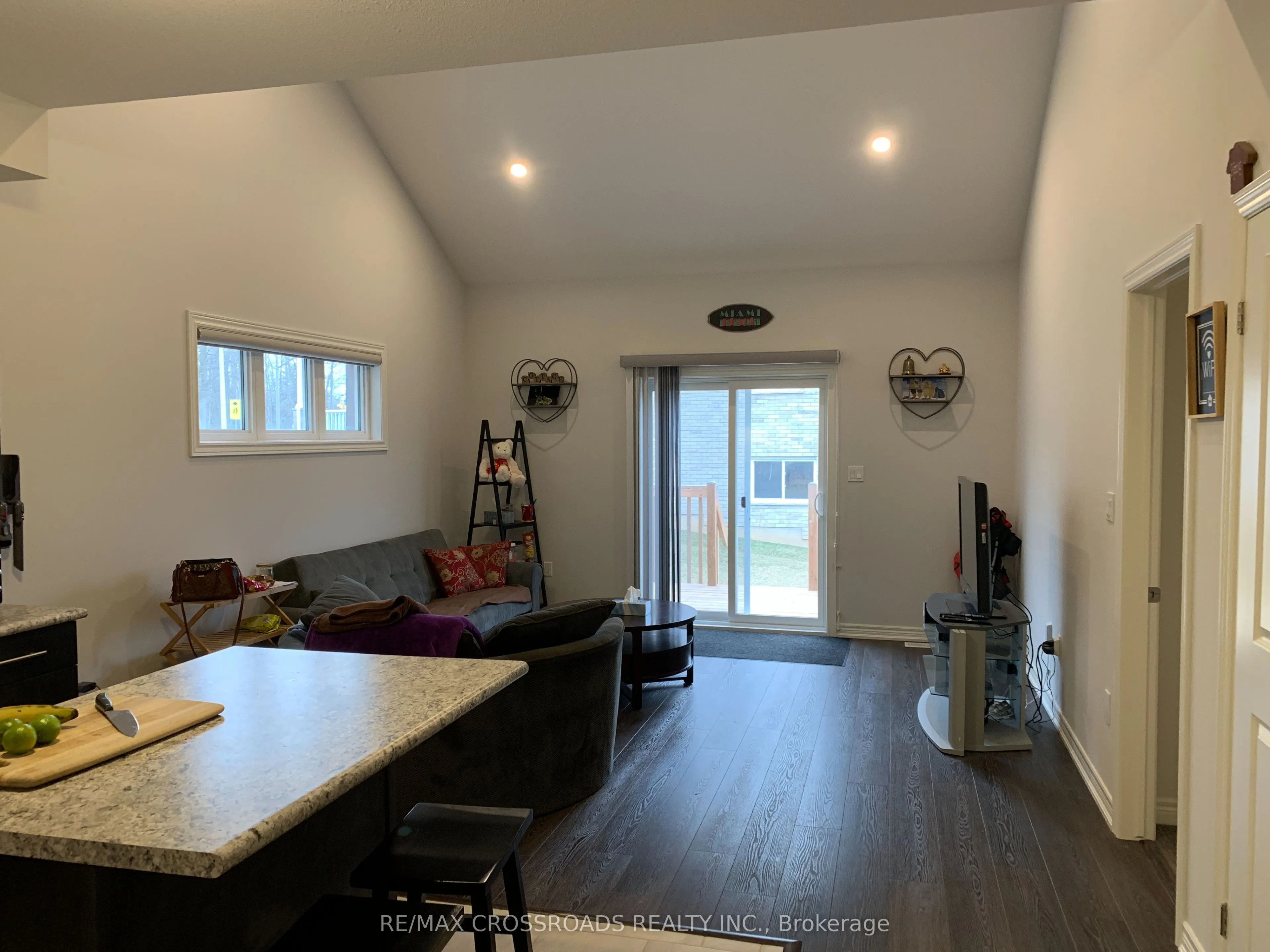 3649 Allen Trail