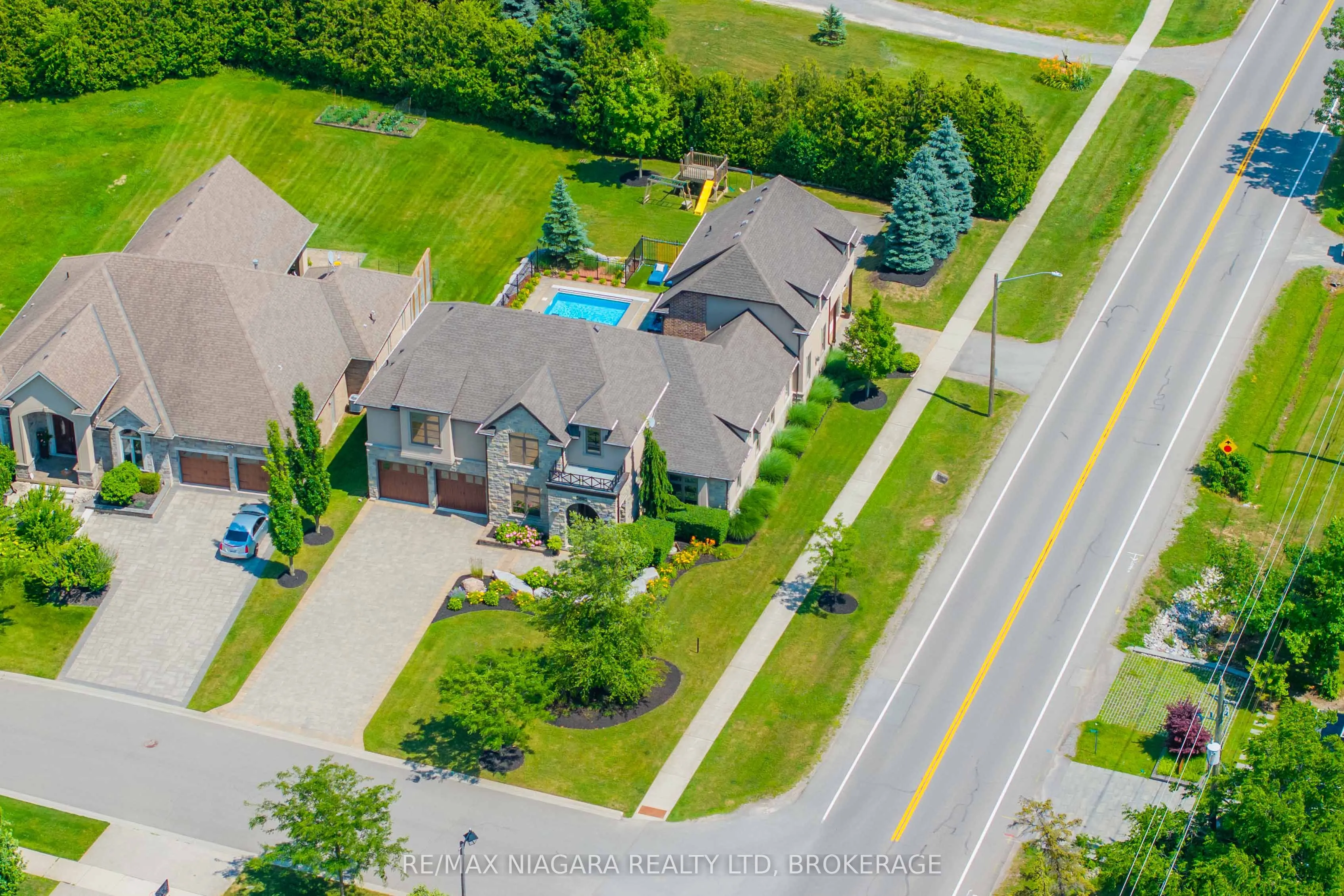50 Sandalwood Crescent