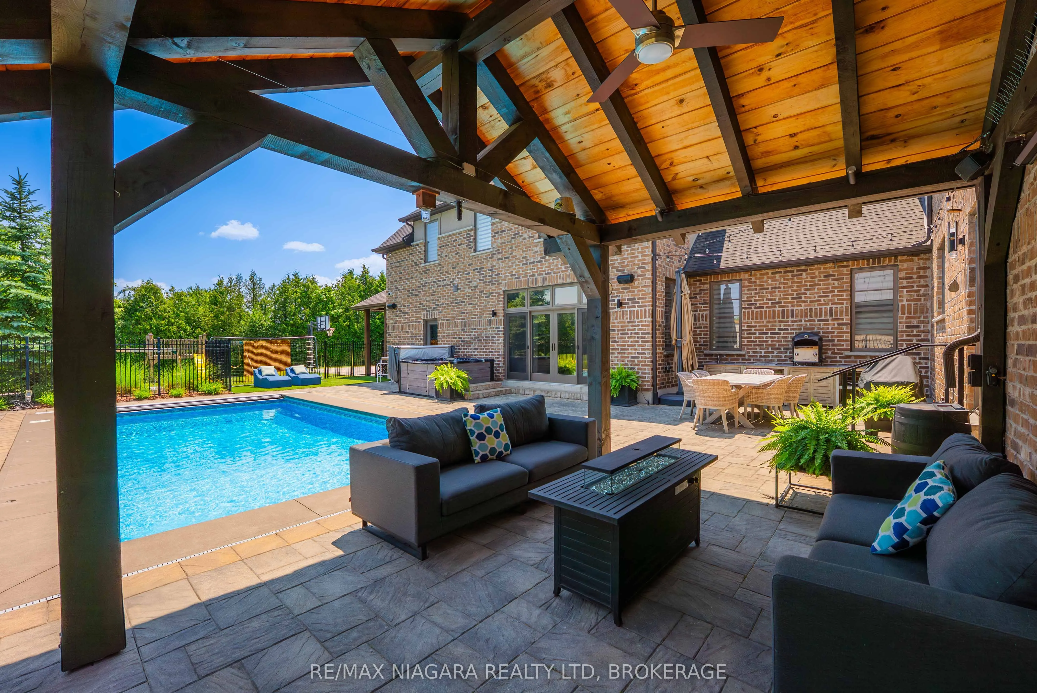 50 Sandalwood Crescent