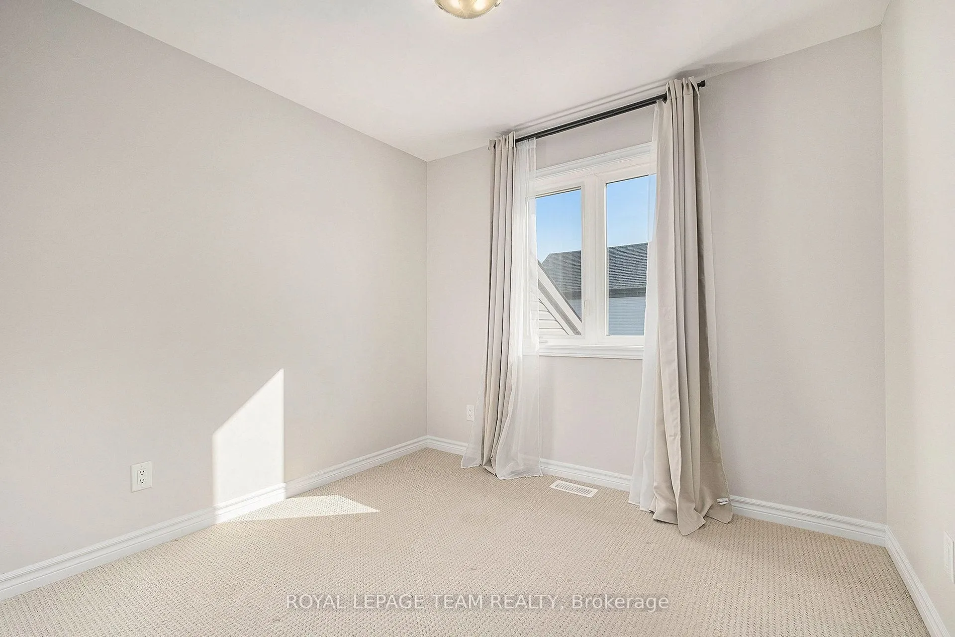 130 Wabikon Crescent