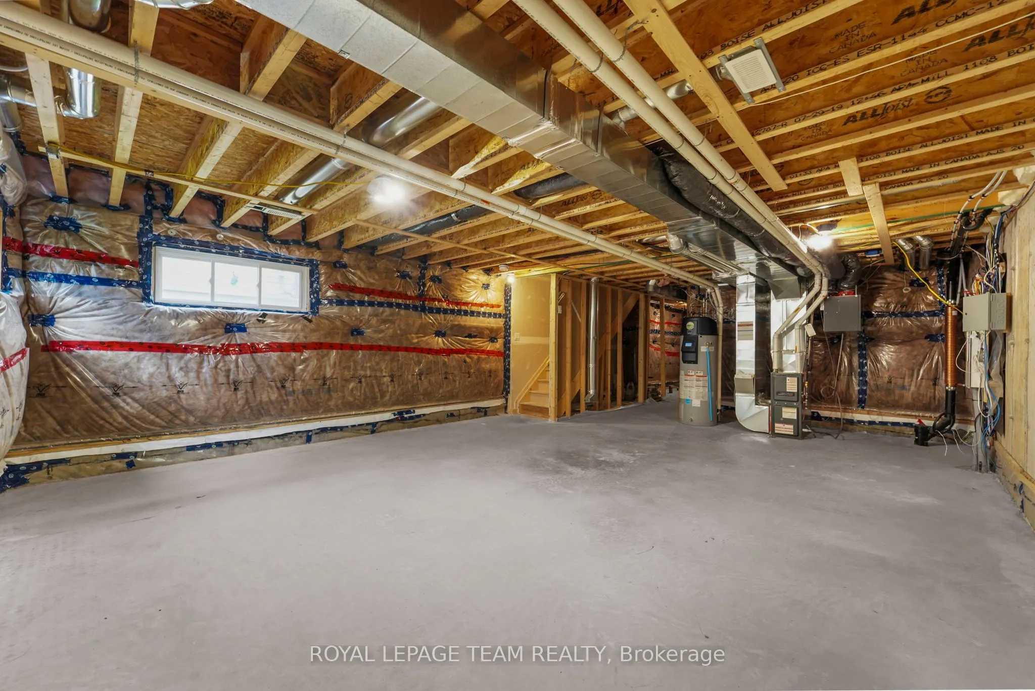 279 Munro Street