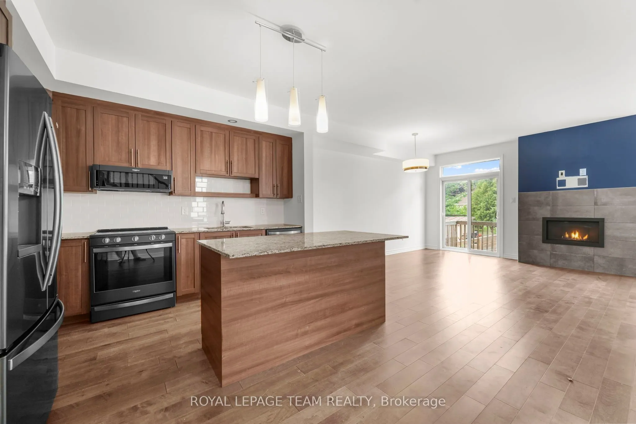 279 Munro Street