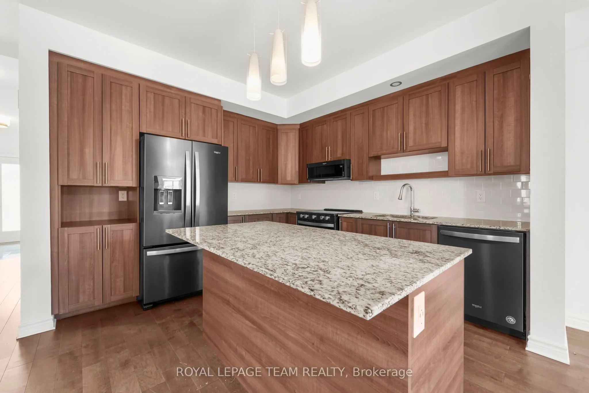 279 Munro Street