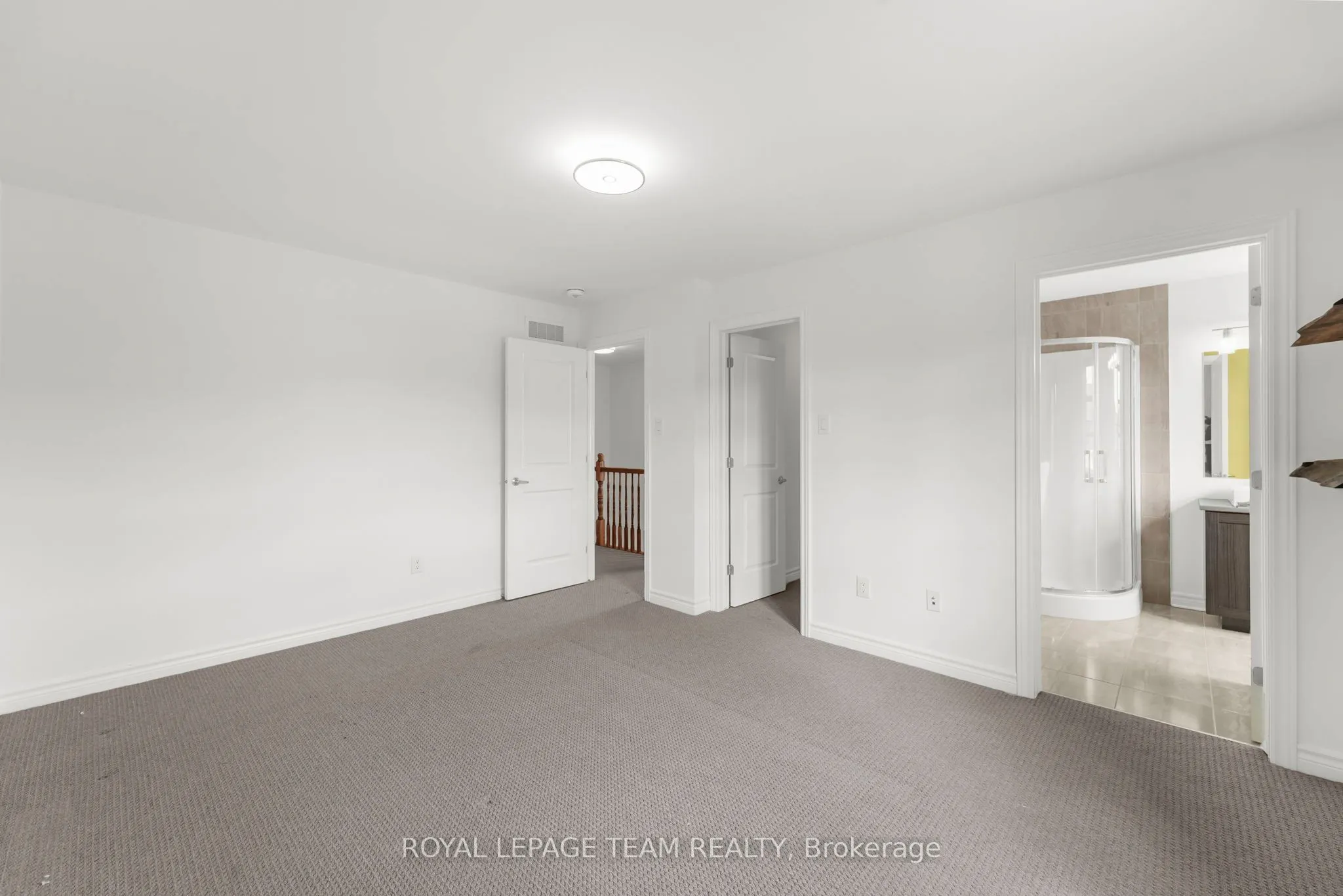 279 Munro Street