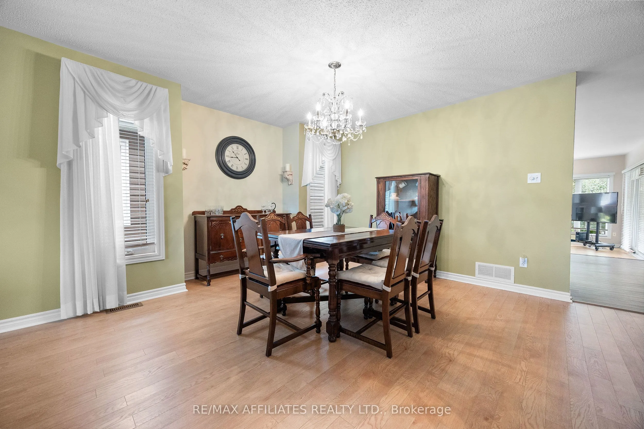 74 Decaria Boulevard