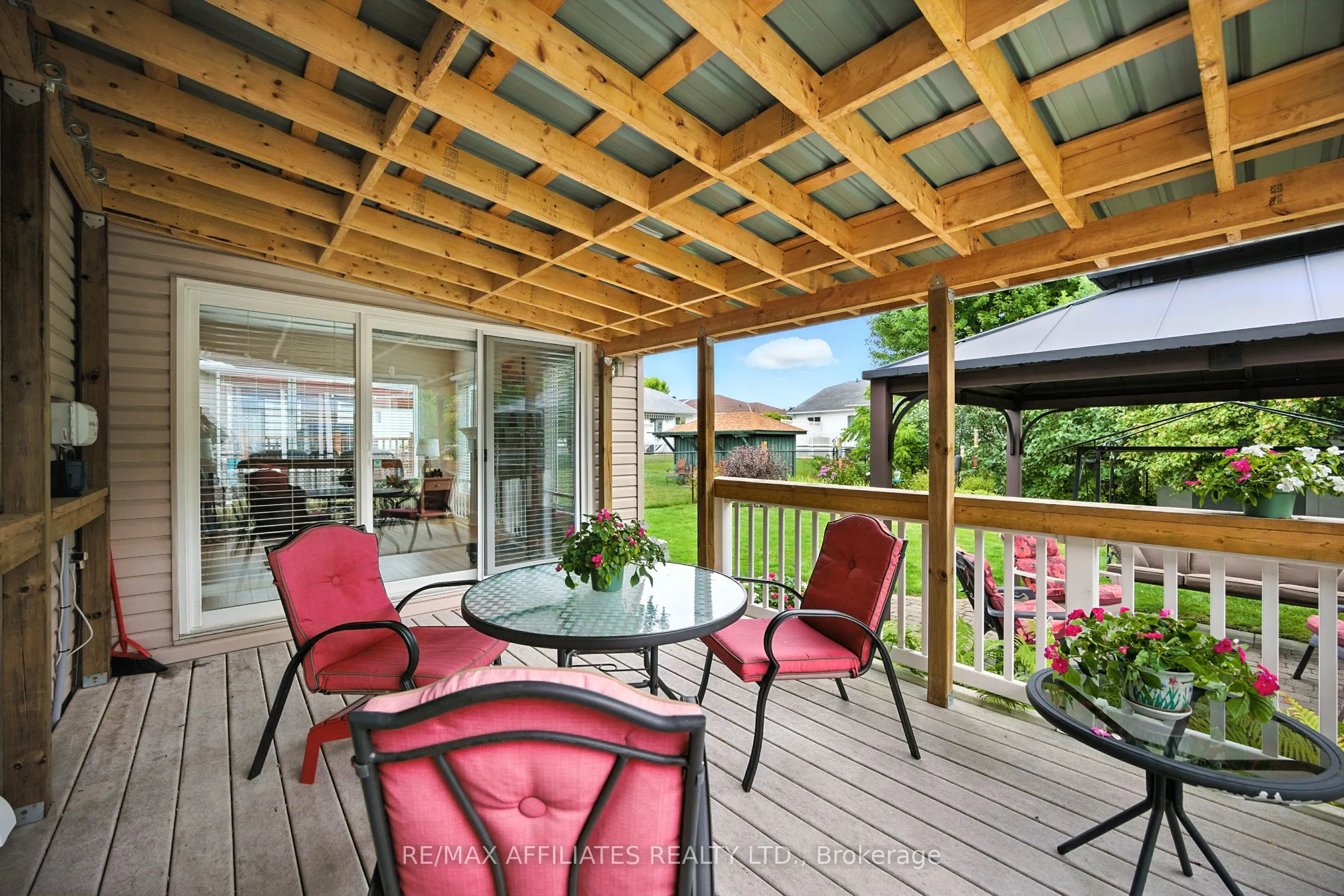 74 Decaria Boulevard