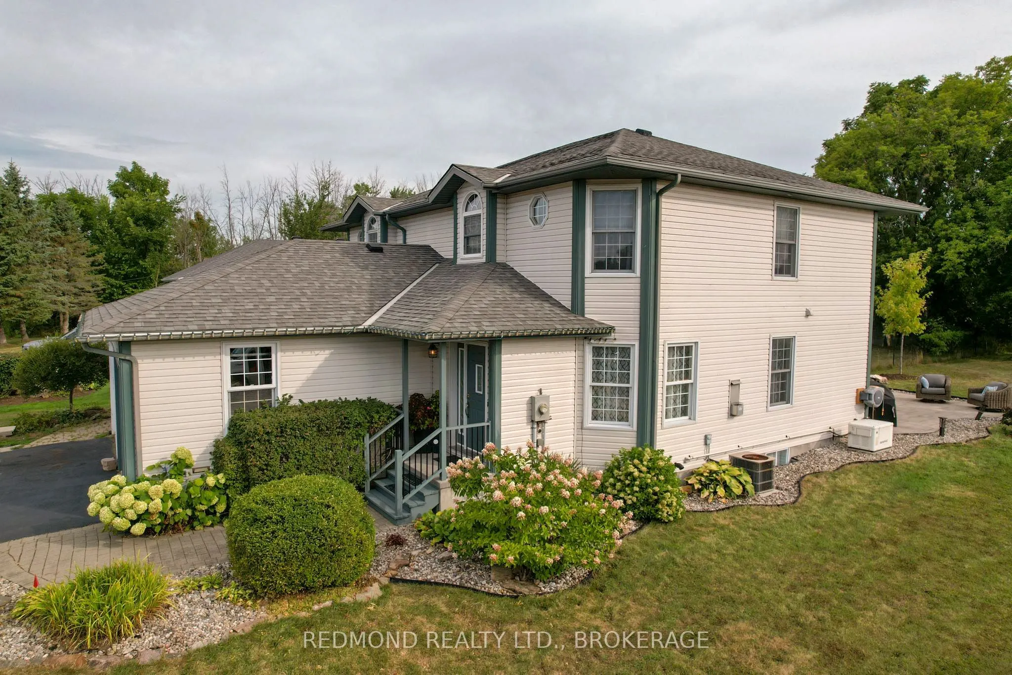381 James Street