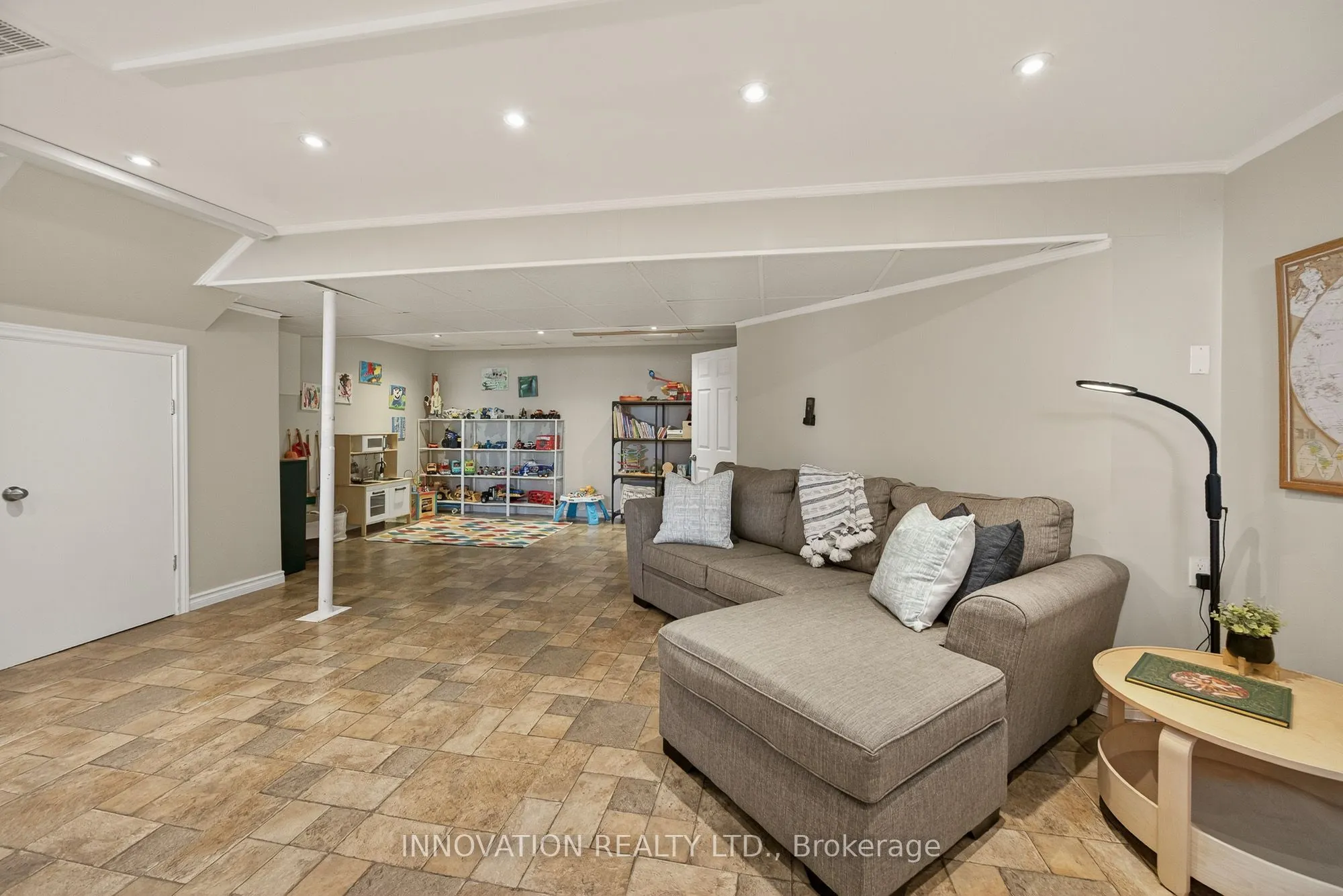 1407 Charles Street
