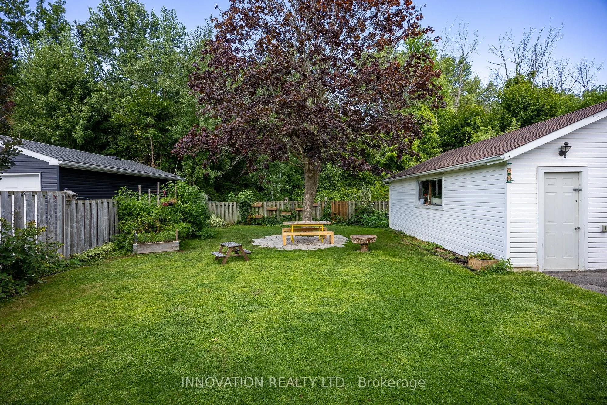 1407 Charles Street