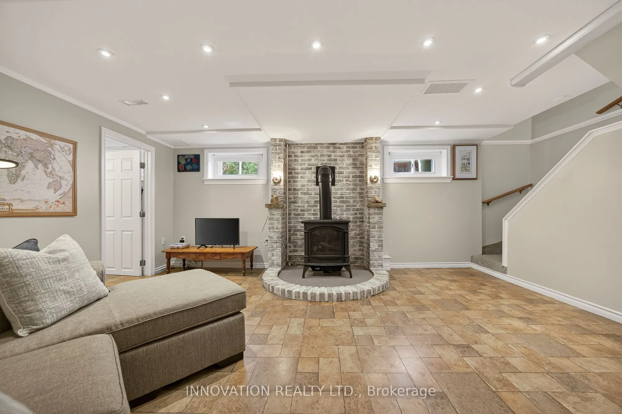 1407 Charles Street