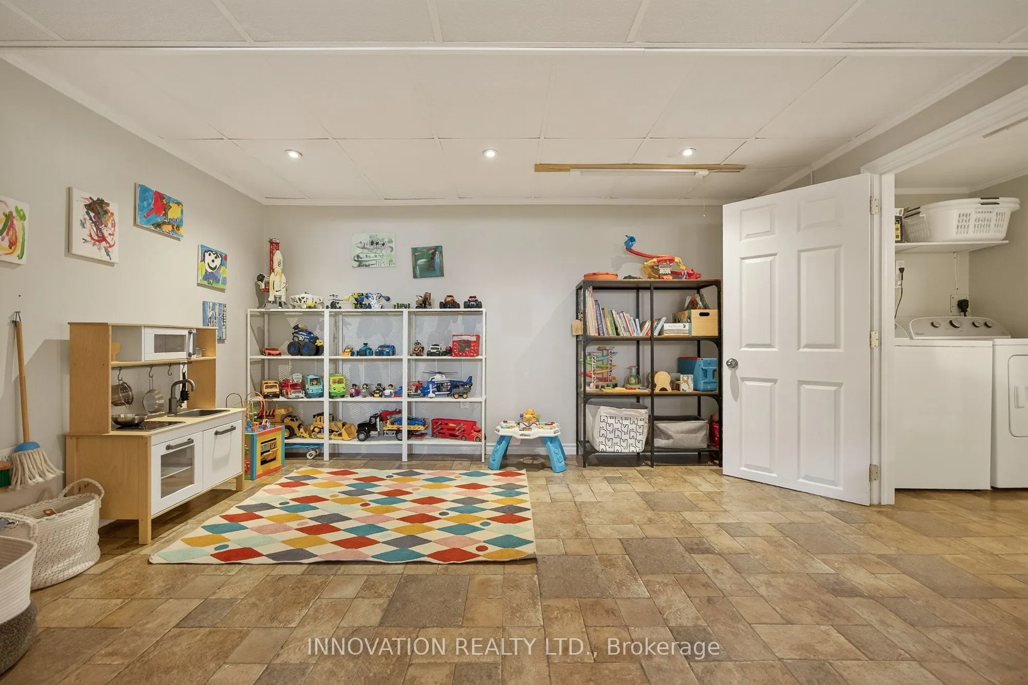1407 Charles Street