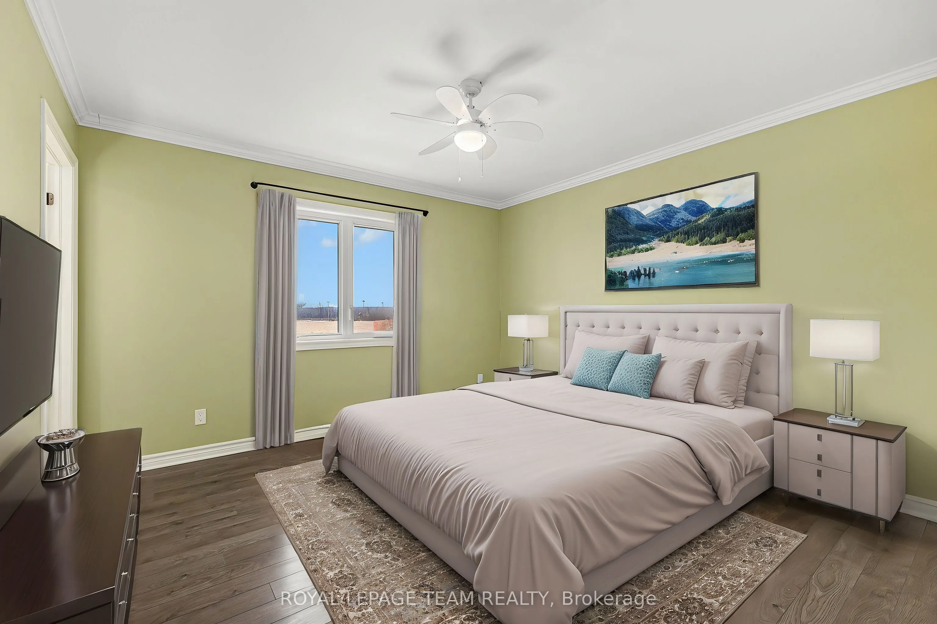 2833 Dunrobin Road