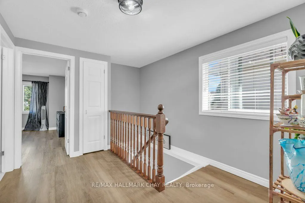 3 Davison Drive