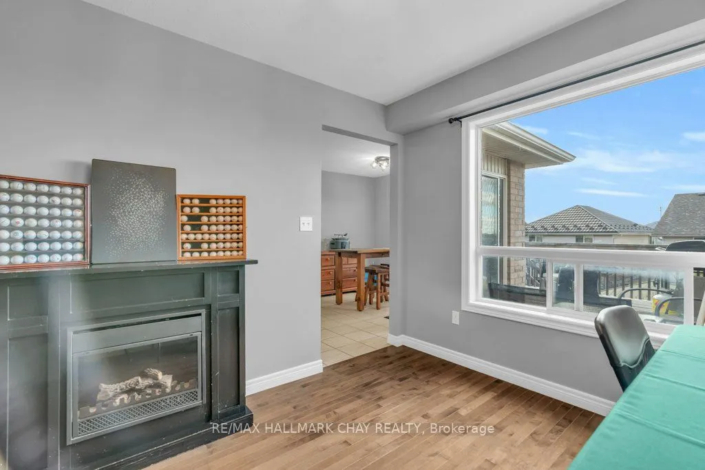 3 Davison Drive